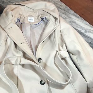 Croft & Borrow Hooded Winter Peacoat